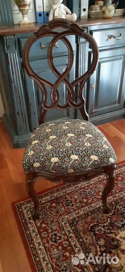 Антикварный старинный стул