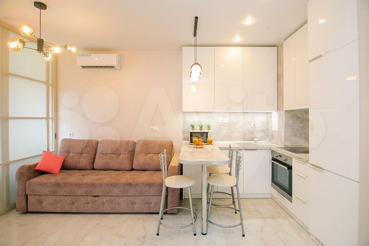 2-к. квартира, 41,7 м², 1/9 эт.