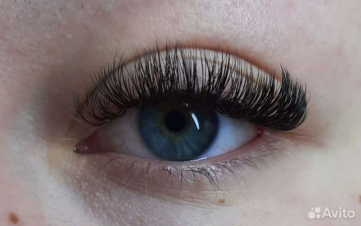 Наращивание ресниц на дому