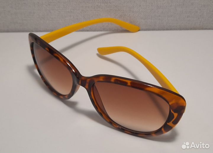 Солнцезащитные очки