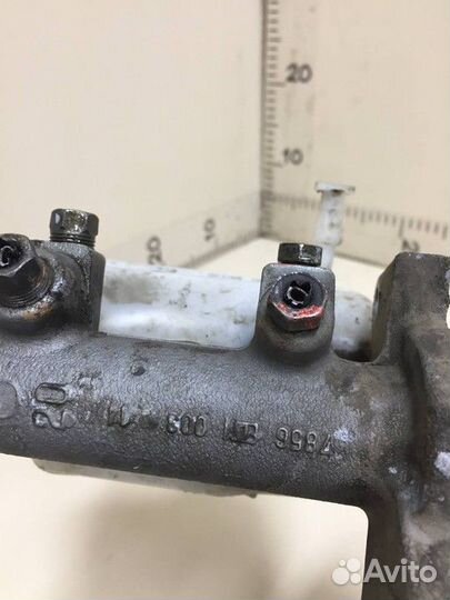 Главный тормозной цилиндр Renault Logan