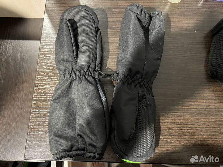 Варежки зимние на мальчика 3-4 года