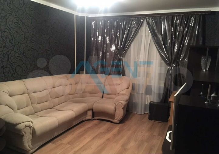 2-к. квартира, 56 м², 5/10 эт.