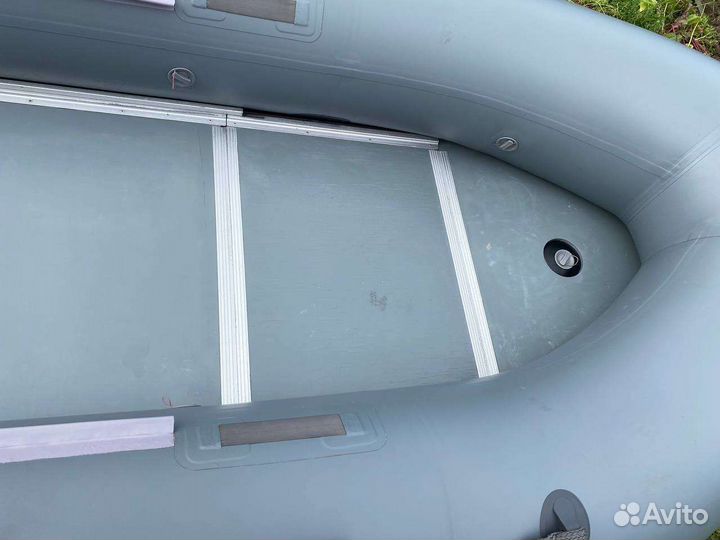 Лодка надувная Silverado 360S