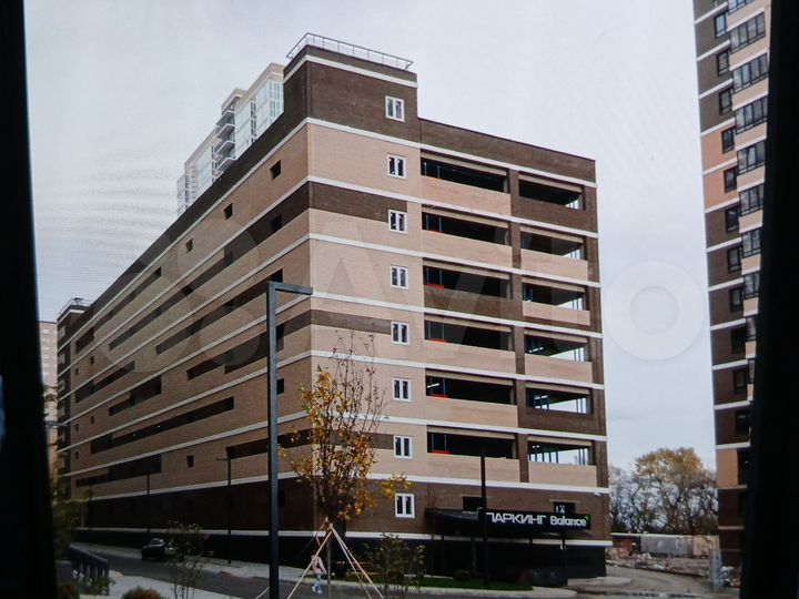 Машиноместо, 13 м²