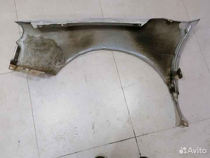 Крыло переднее правое Chrysler Concord 1998-2004