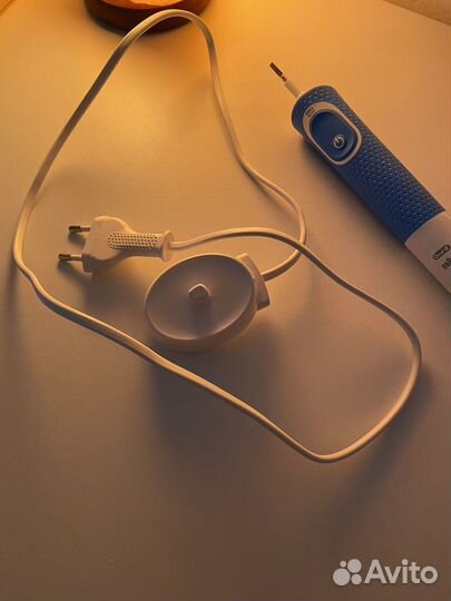 Зубная щетка oral b