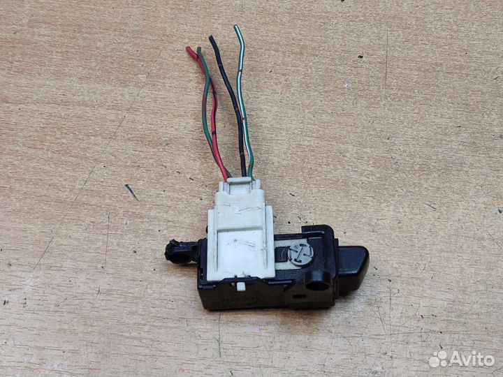 Кнопка аварийки, Ford Probe 1