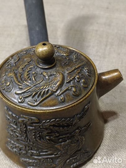 Чайник с ручкой бронза щракон