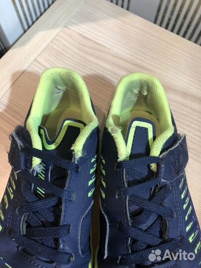 Футзалки декатлон