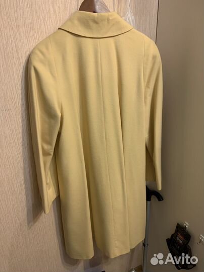 Пальто женское шерстяное желтое Германия 44 46