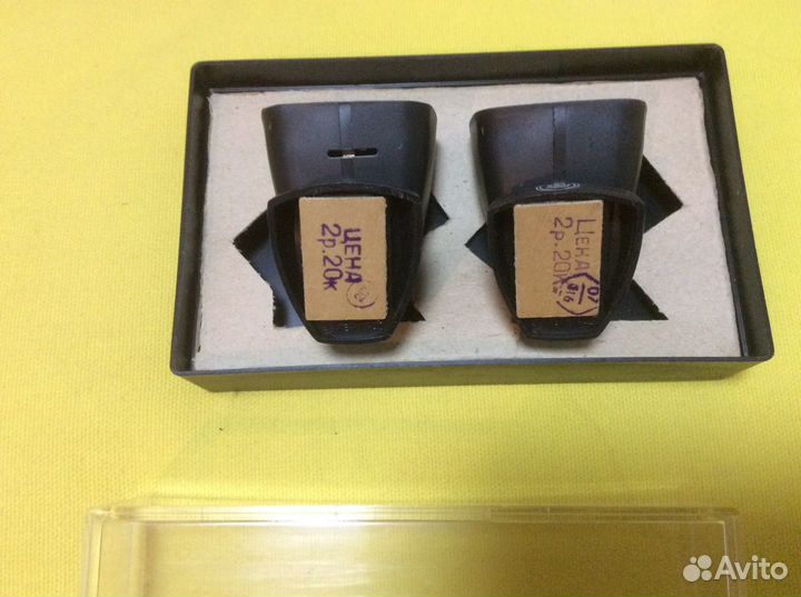 Приборы сувенирные СССР «Невское кольцо». Москвич