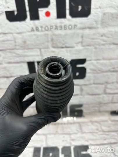 Пыльник рулевой рейки передний левый Nissan Teana