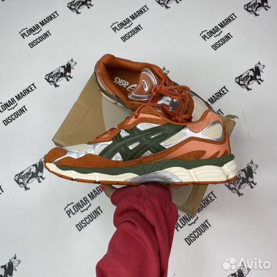 Эксклюзив 42 eu Asics gel-nyc