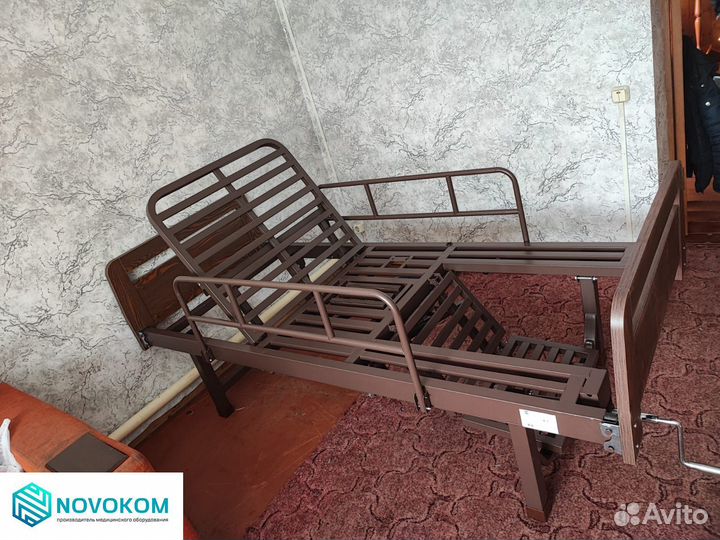 Медицинская кровать E-49 для лежачих больных