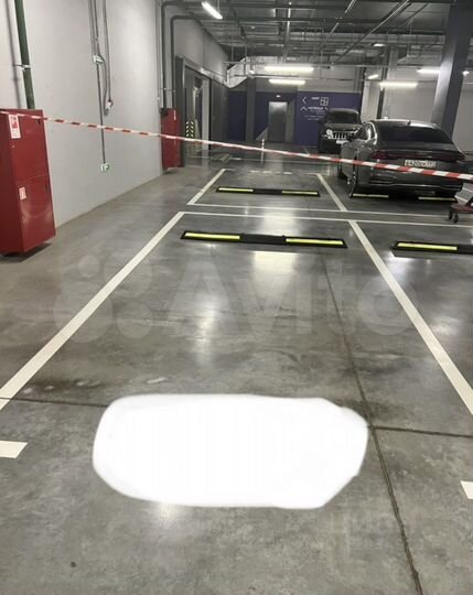 Машиноместо, 20 м²