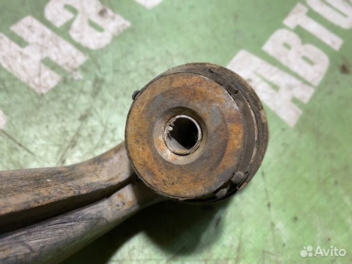 Рычаг подвески нижний передний левый Mercedes