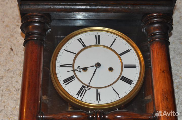 Редкие старинные настенные часы огромные