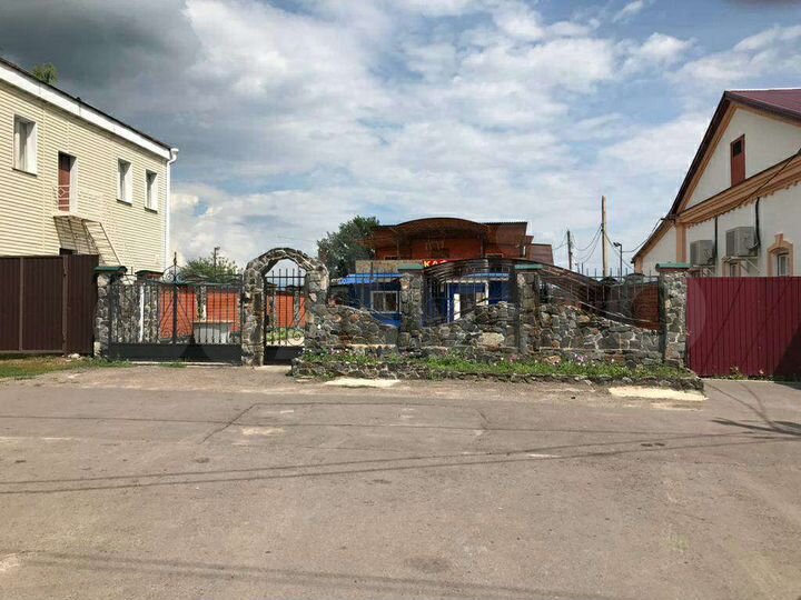 Здание, 280 м²