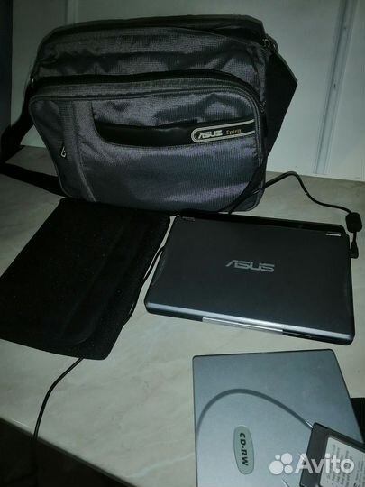 Ноутбук asus s2000n