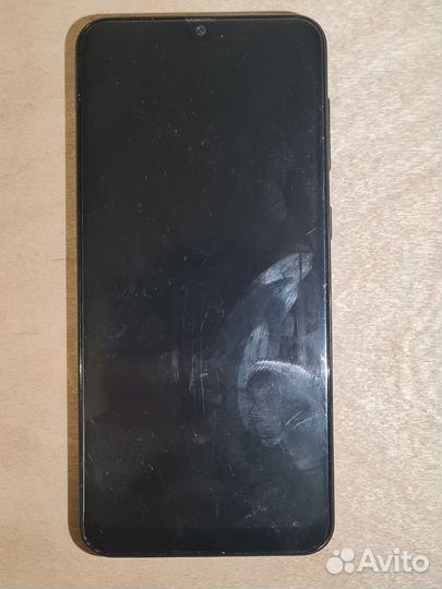 Samsung Galaxy A50, 4/64 ГБ