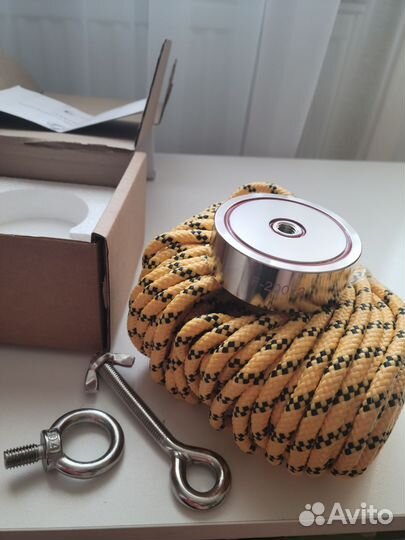 Поисковый магнит новый