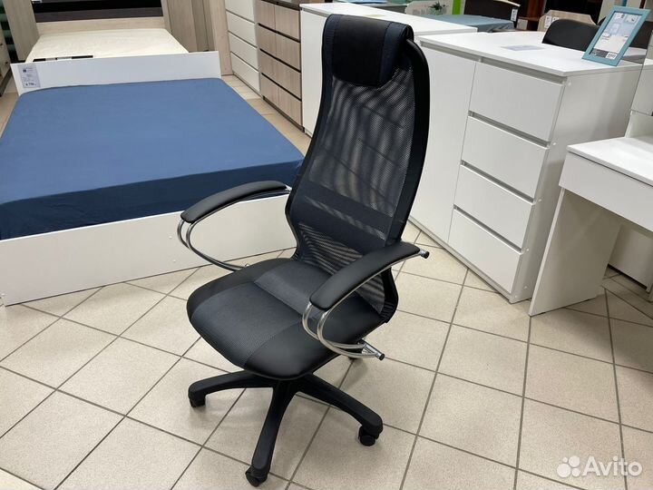 Компьютерное кресло