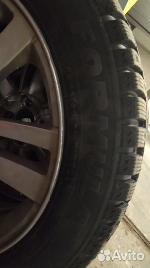 Комплект оригинальных колес LADA Vesta шипы зима