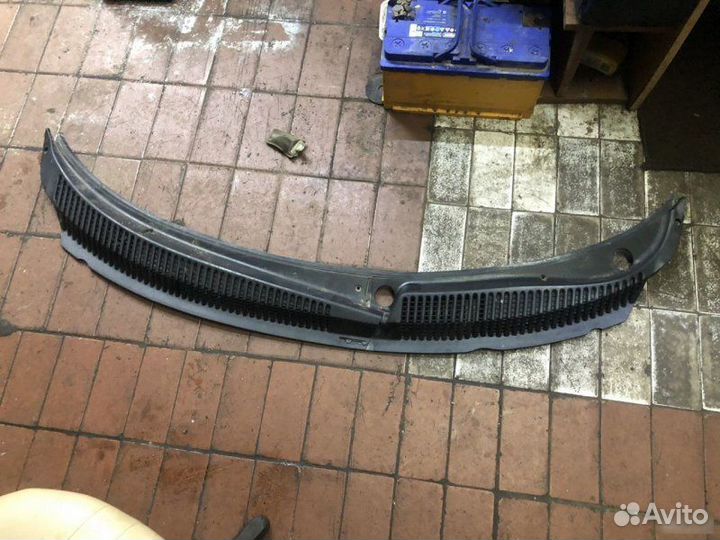 Жабо Plymouth Neon