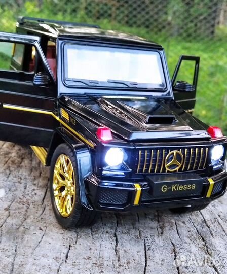 Mercedes-Benz G-Класс/ Машинка/Большая