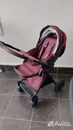 Коляска прогулочная с перекидной ручкой