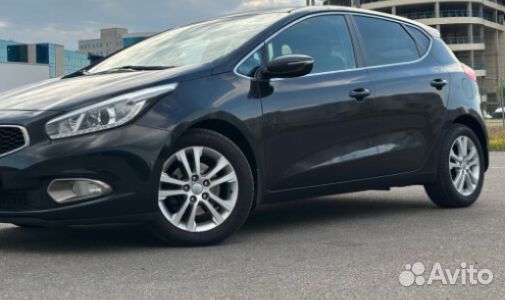 В разборке Kia Cee'd 2 JD 2014