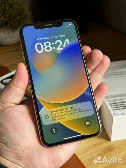 iPhone Xs, 64 ГБ