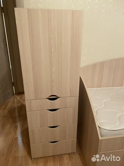 Кровать детская с матрасом и шкафом новая