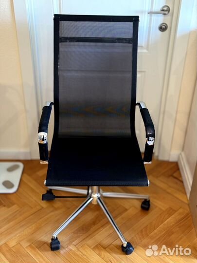 Кресло офисное