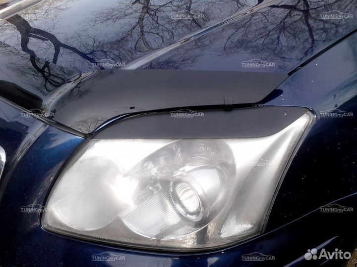 Реснички на фары для Toyota Avensis 2003-2006