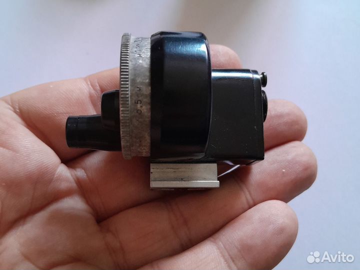 Универсальный видоискатель револьверный СССР