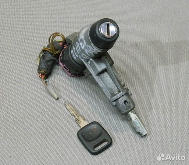 Замок зажигания Audi 80 B3 /B4
