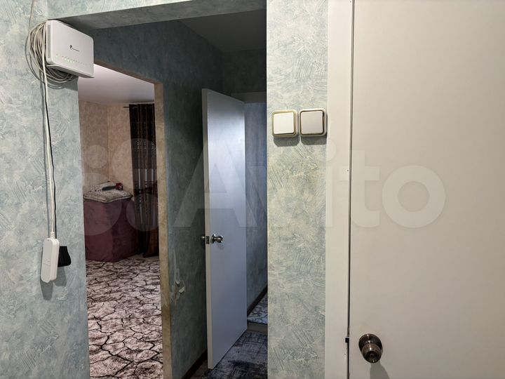 3-к. квартира, 40 м², 2/3 эт.