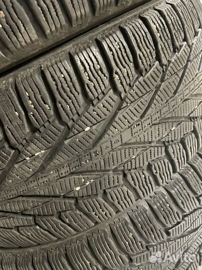 Nokian Tyres Hakkapeliitta R2 SUV 225/60 R17 103R