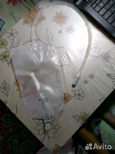 Мочеприемники Coloplast ножной и прикроватный