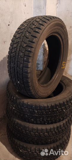 Dunlop SP Winter Ice 01 17.5/6 R14