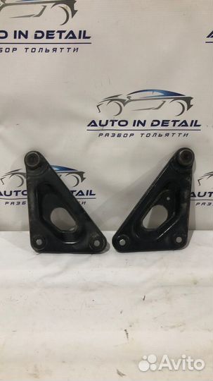 Кронштейн подрамника chevrolet viva 1.8 МКПП