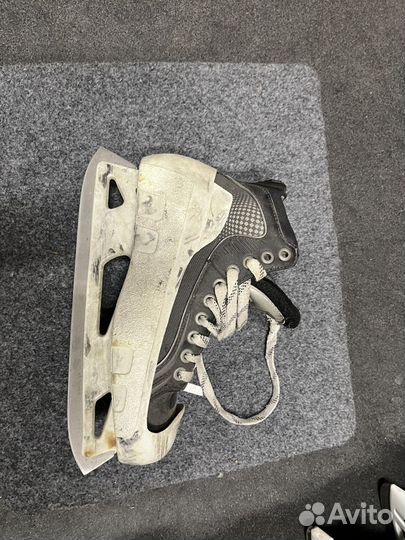 Коньки вратарские Bauer One75