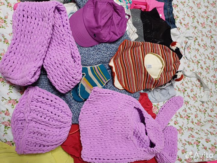 Очень много вещей на девочку