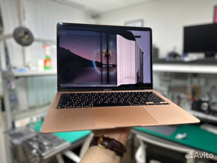 Замена матрицы (экрана) MacBook