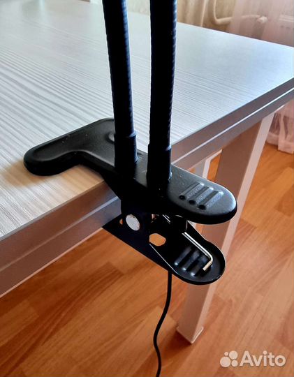 Держатель для телефона с круговой подсветкой