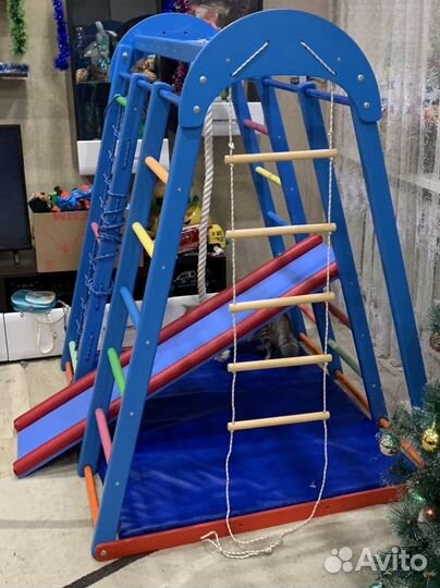 Детский игровой спортивный комплекс с горкой