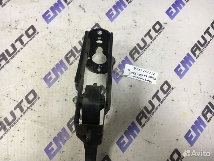 Педаль сцепления Шкода Октавия Тур