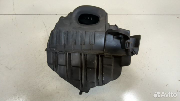Корпус воздушного фильтра Renault Megane 3 2009, 2